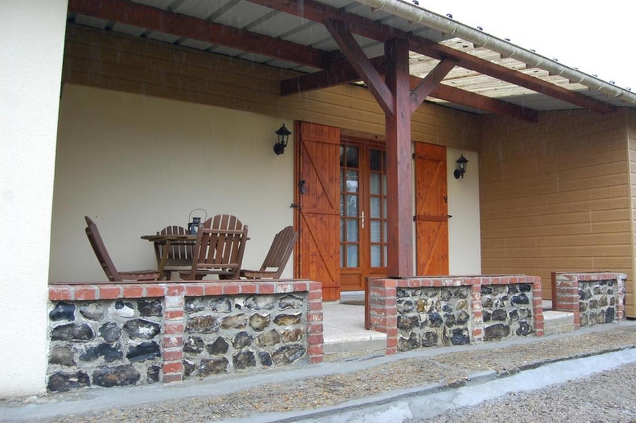 Le Petit Gite De La Varenne Saint-Hellier Dış mekan fotoğraf